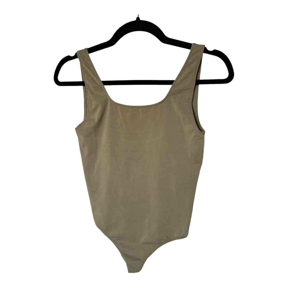 SKIMS SOFT SMOOTHING THONG BODYSUIT in ARMY GREEN